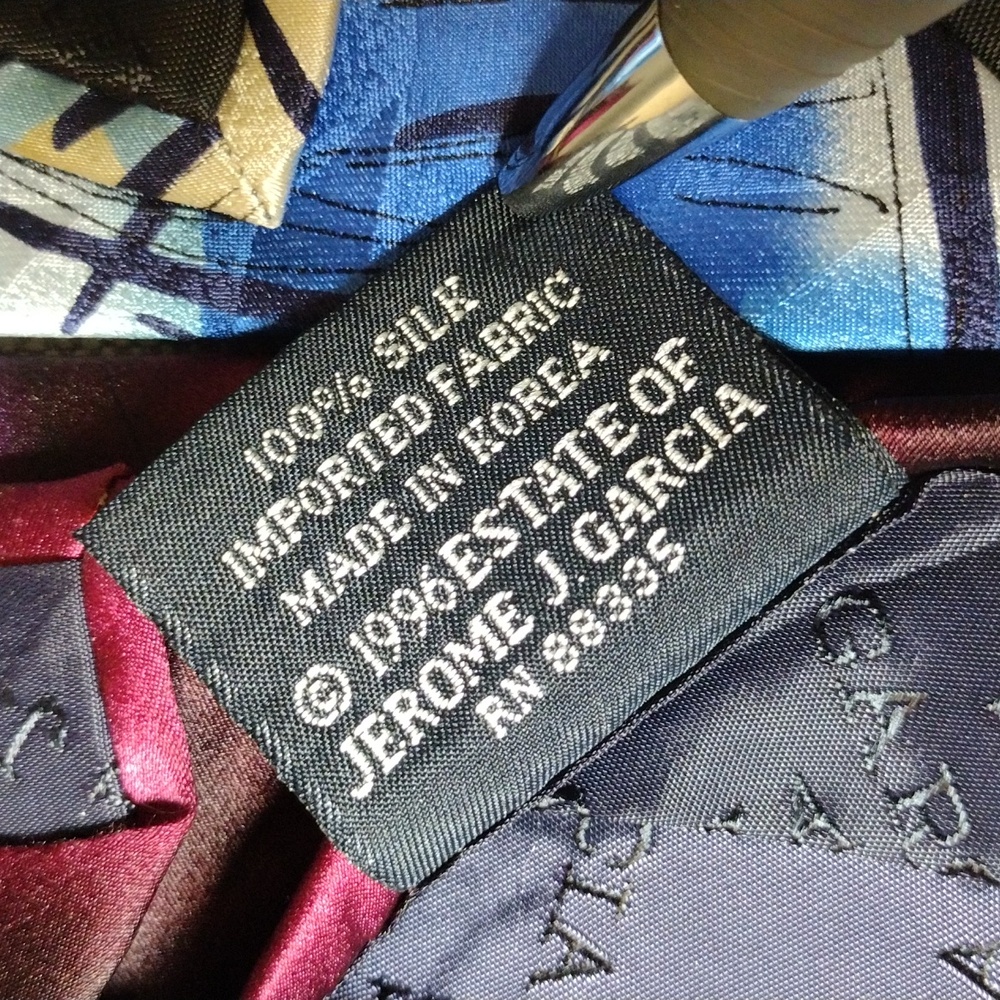 2 J GARCIA 100% silk ties - Picture 3 of 4